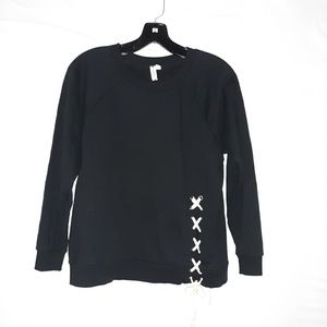 Women's Cable & Gauge embellished top size M